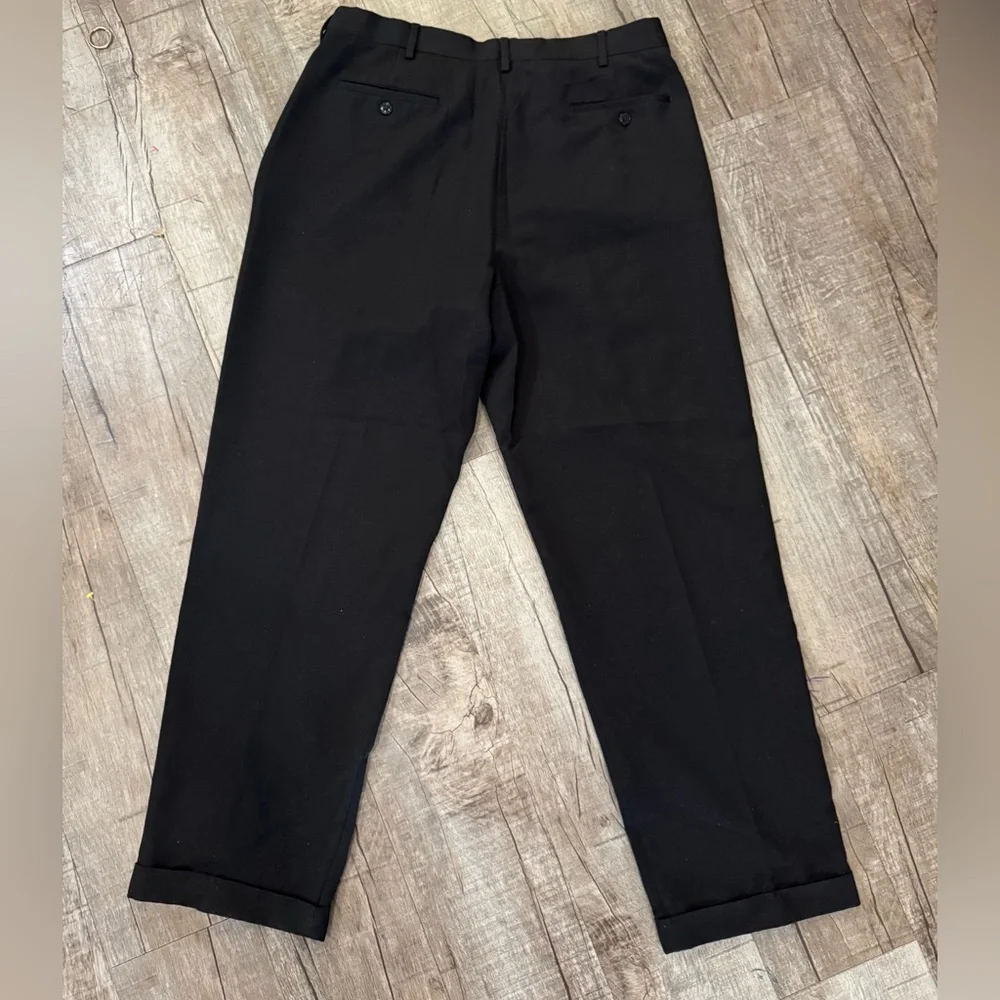 Roundtree & Yorke Men’s Black Easy Care Slacks‎ – Size 38 x 36